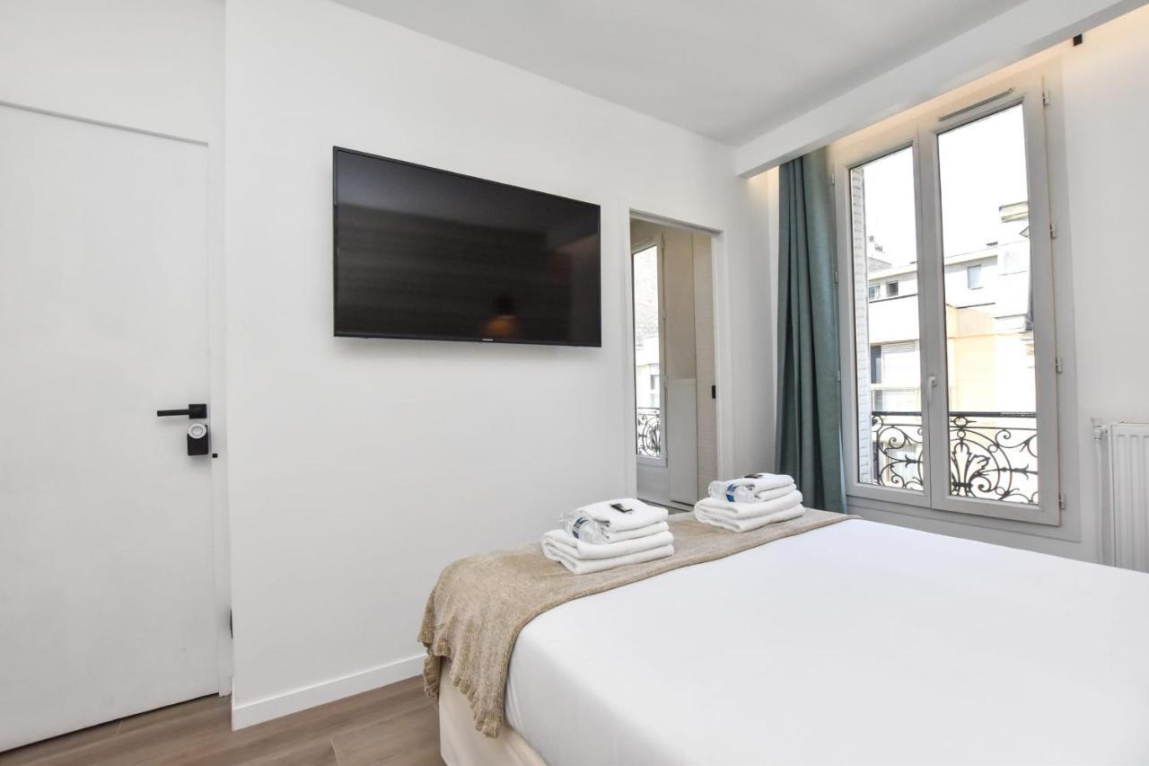 Cosy Bedroom Near Tour Eiffel Champs De Mars Париж Екстериор снимка